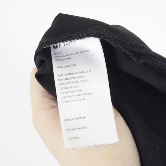 Figs Women's Catarina One-Pocket Scrub Top Black L - Picture 5 of 5